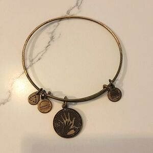 Mother's Day! Alex and Ani hand in hand bracelet